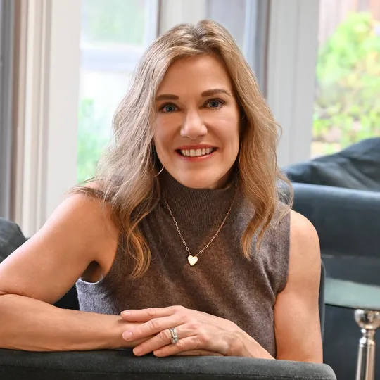 Carolyn Gwynn, Agent in  - Compass