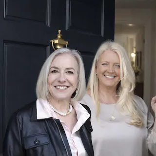 The Shelley Scotto Team, Agent in  - Compass