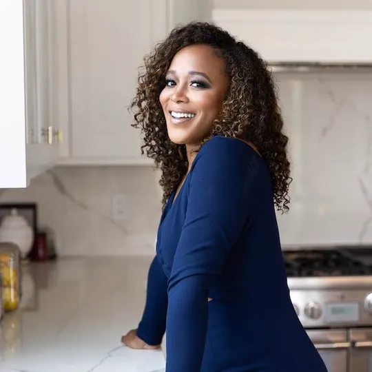 Brittney Hinds, Agent in  - Compass