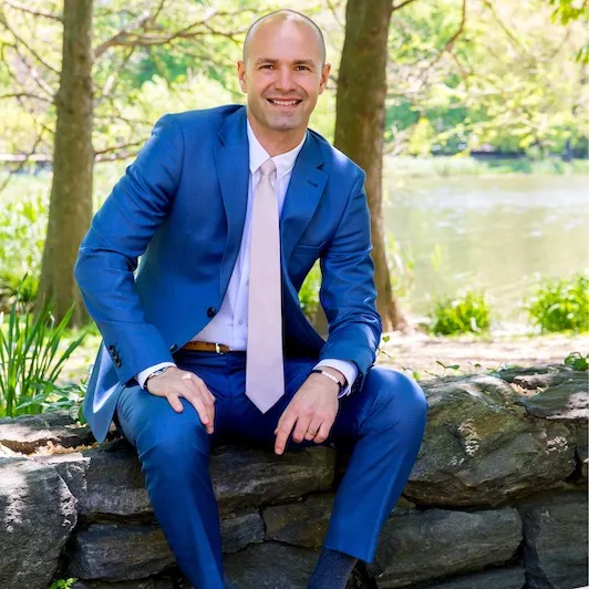 Bill Barrus, Agent in  - Compass