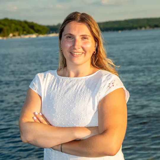 Ally Madden, Agent in  - Compass