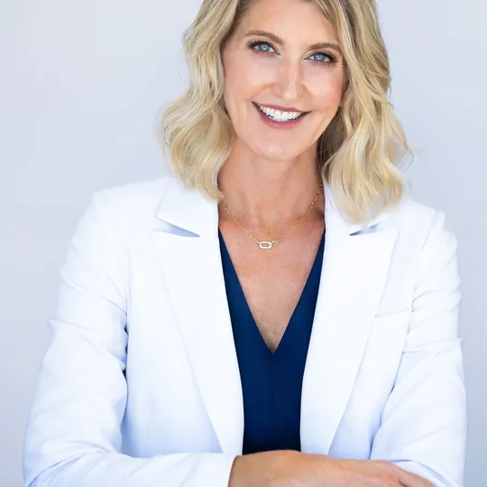 Candice Blair, Agent in  - Compass