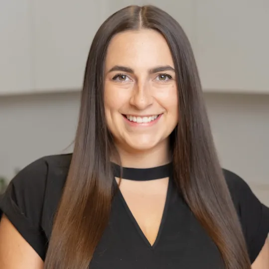 Nicole Pryatel, Agent in  - Compass