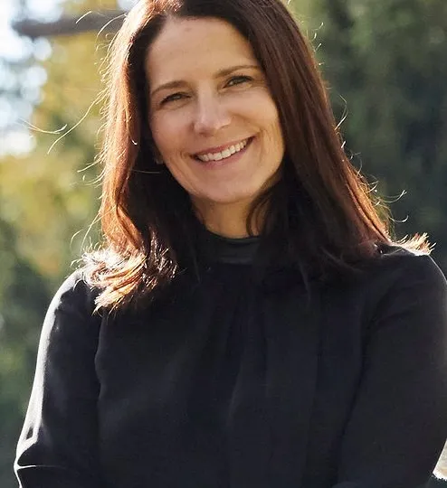 Laura Hines Bickmeyer, Agent in  - Compass