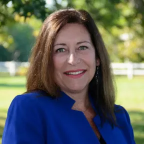 Shelley L Walter