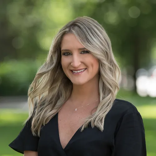 Rebecca Walsh, Agent in  - Compass