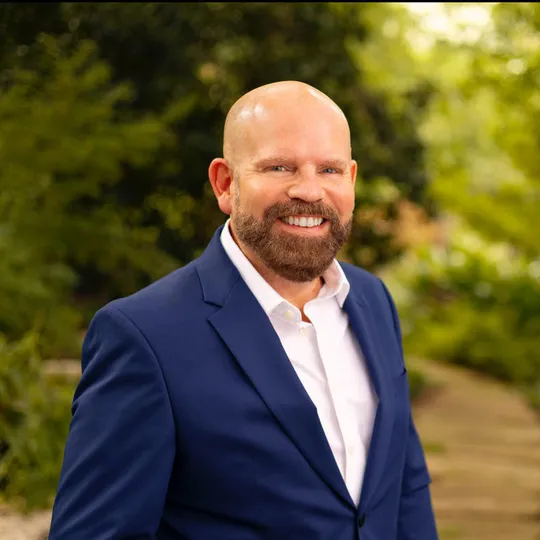 Steven Fisher, Agent in  - Compass