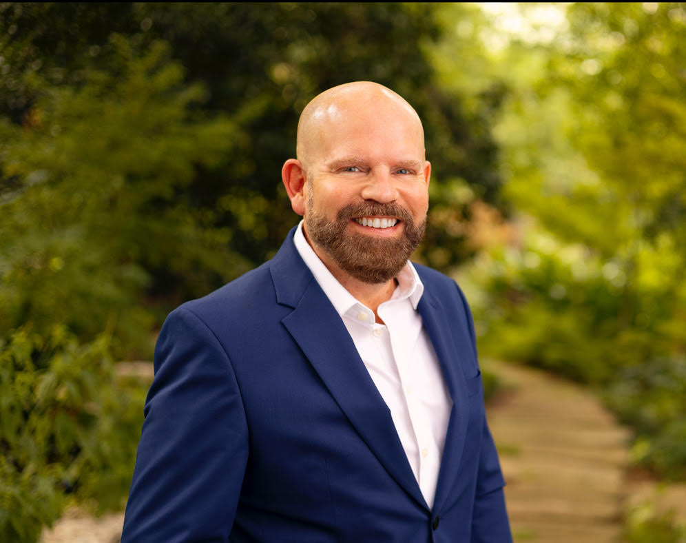 Headshot of Steven Fisher