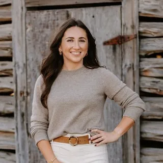 Bailey Rowat, Agent in  - Compass