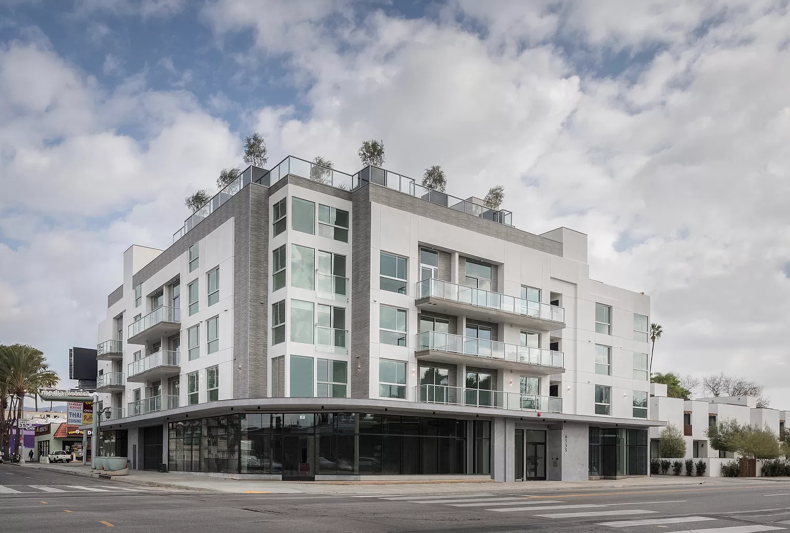 6535 Melrose Ave, Unit 408