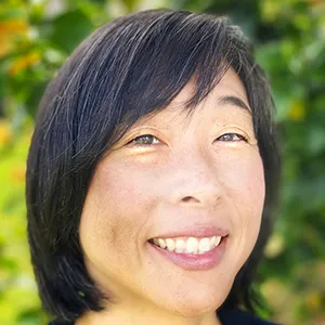 Laurie Higashi, Agent in  - Compass