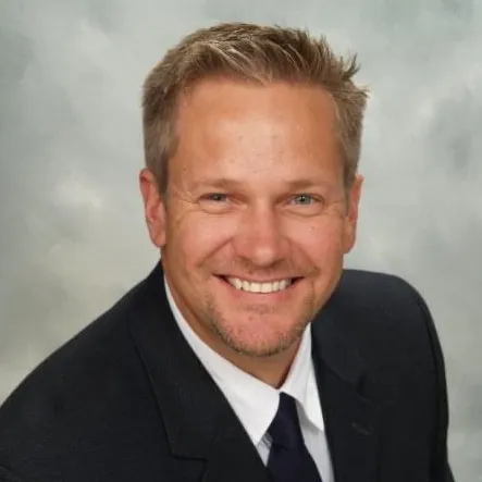 Sammy Lopolo, Agent in  - Compass