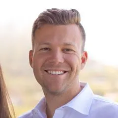 Carter Waite, Agent in  - Compass