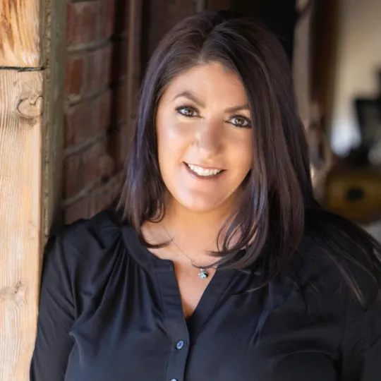 Lauren Rodgers, Agent in  - Compass