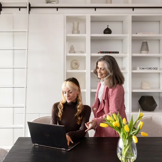 Megan Whalen, Agent in  - Compass