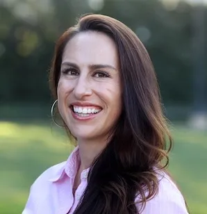 Meredith Maitland, Agent in  - Compass