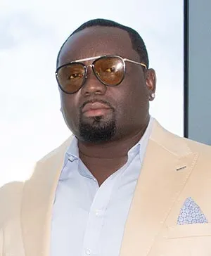 Chenet Nelson, Agent in  - Compass