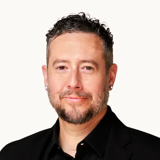 Jorge Dueñas, Agent in  - Compass