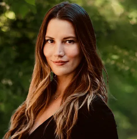 Skyler Rhoten, Agent in  - Compass