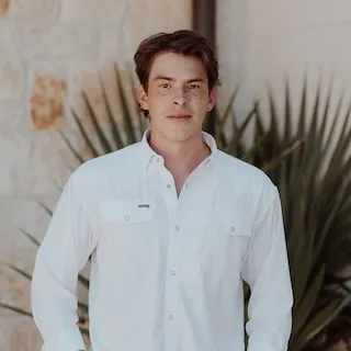 Liam McArdle, Agent in  - Compass