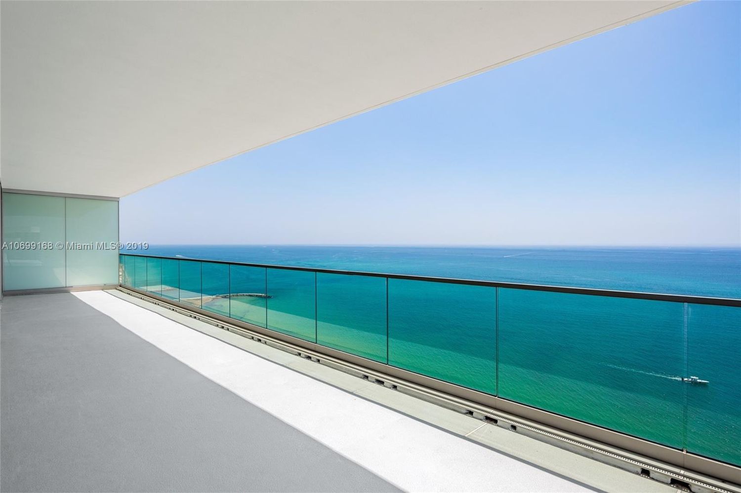 10201 Collins Ave, Unit 2501