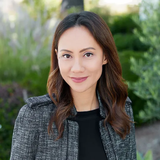 Ruth Luhukay, Agent in  - Compass