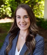 Alyssa Hagen, Agent in  - Compass