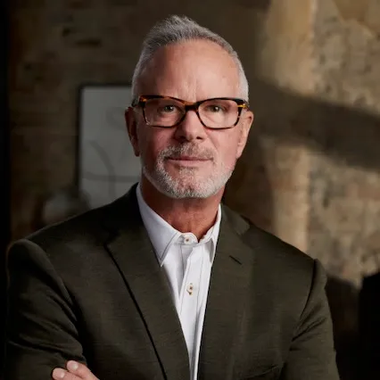 Steve Woodward, Agent in  - Compass