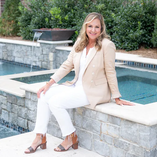 Debbie Beam, Agent in  - Compass