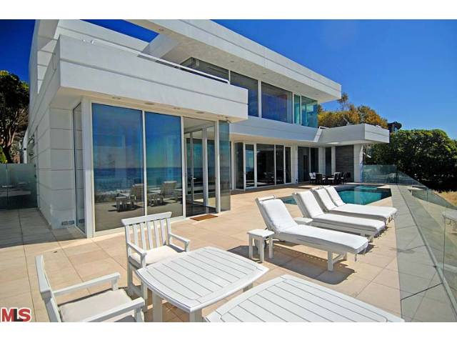 $24,499,998 | 22432 Pacific Coast Hwy | Malibu CA