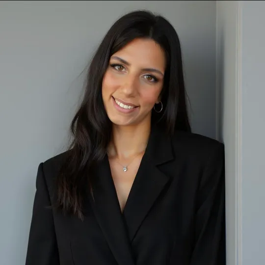 Raz Levy, Agent in  - Compass