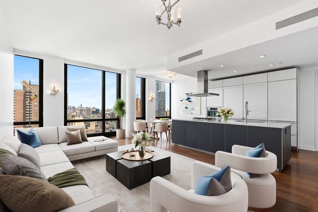 Photo fo 101 Warren StUnit 2830