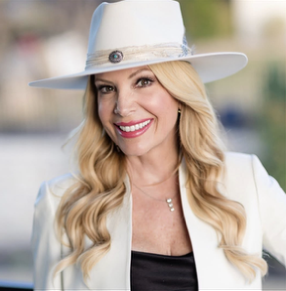 Headshot of Teri Fogarty