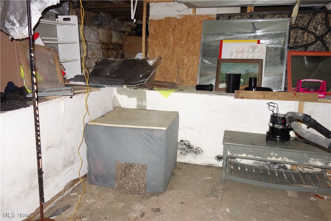 6090 Manchester Road Akron, OH 44319 - Photo 29 of 35 "AS IS" Walk-Out Basement