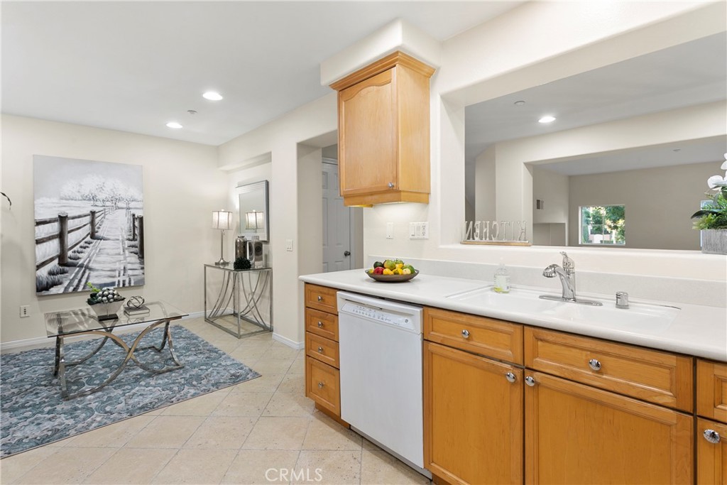 44 Modesto Irvine, CA 92602 - Photo 9 of 49 a spacious bathroom with a sink a mirror and a shower
