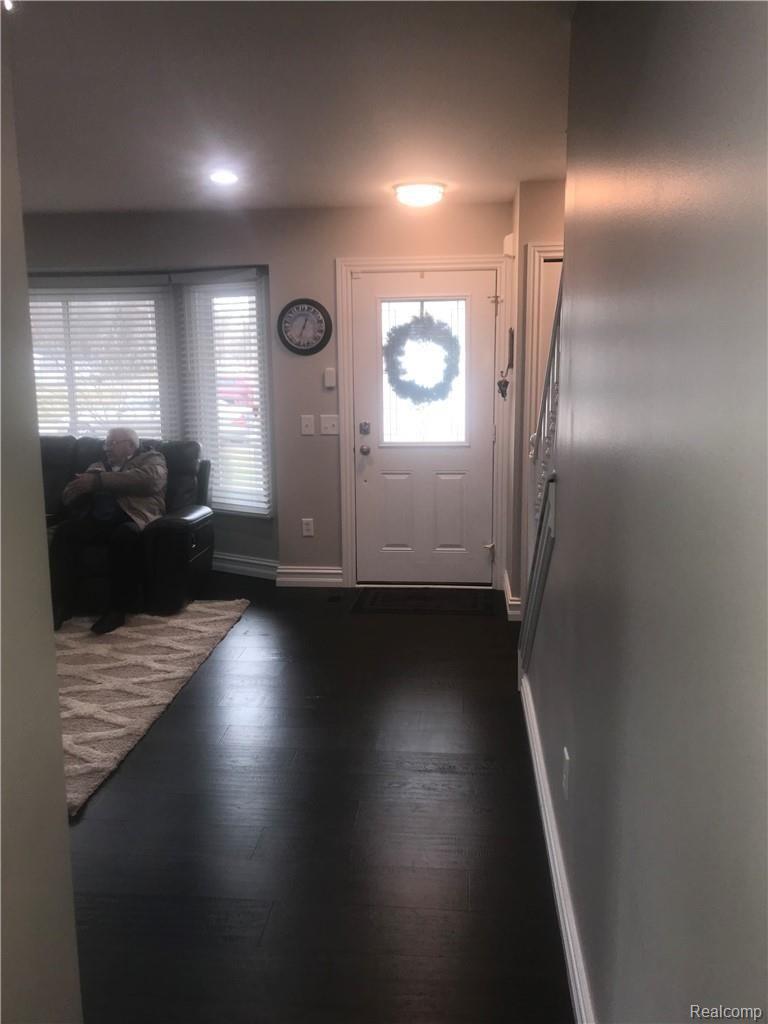 2505 Longview Avenue Rochester, MI 48307 - Photo 12 of 17 IMG_1415.jpg
