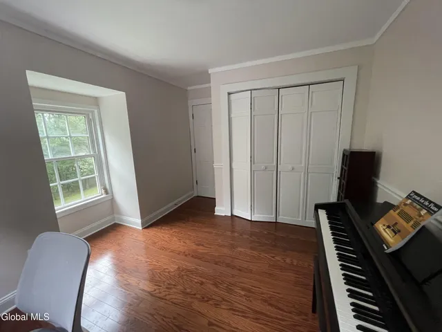 $549,900 | 17 Johnny Cake Hollow Road, Pittstown, NY 12121