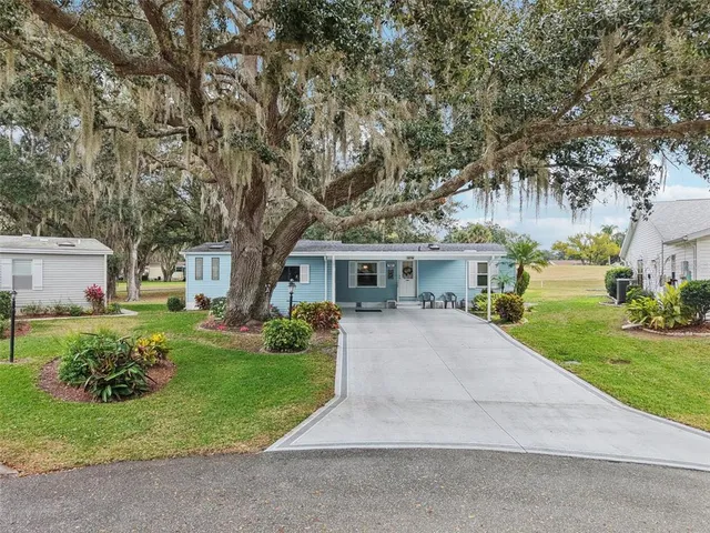 $230,000 | 25726 Oak Alley, Leesburg, FL 34748