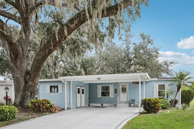 $230,000 | 25726 Oak Alley, Leesburg, FL 34748