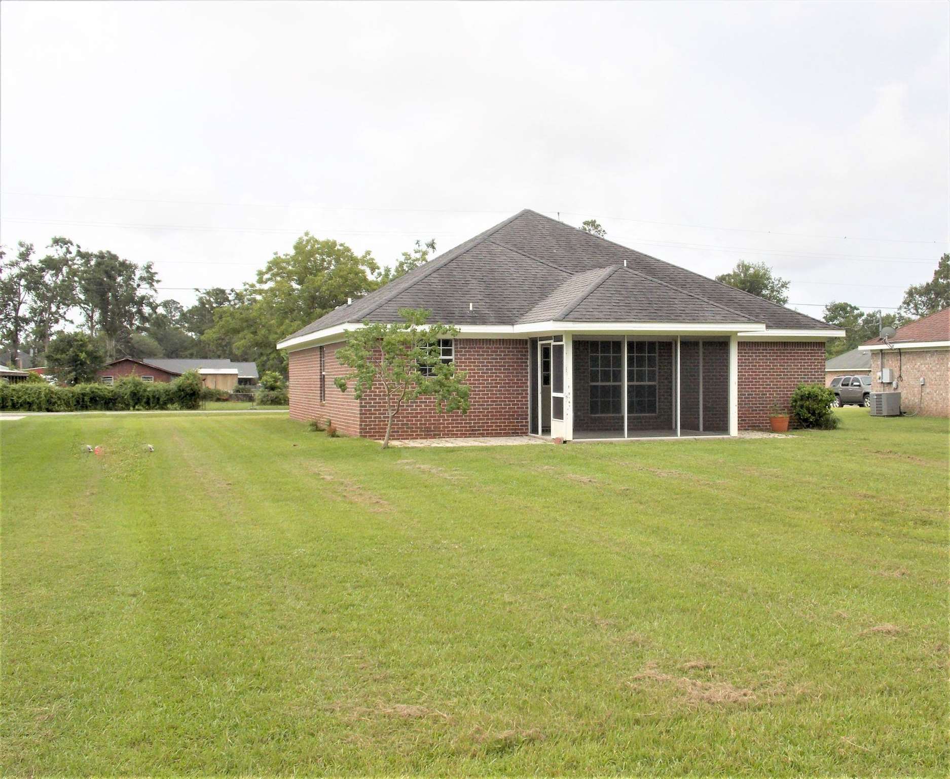 525 Hamilton Boulevard Foley, AL 36535 - Photo 6 of 28