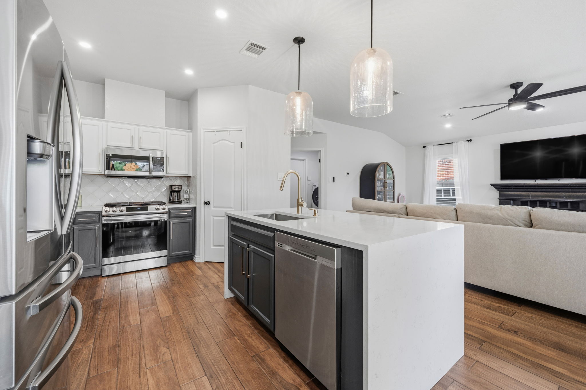 9400 Lightwood Loop Austin, TX 78748 - Photo 10 of 38