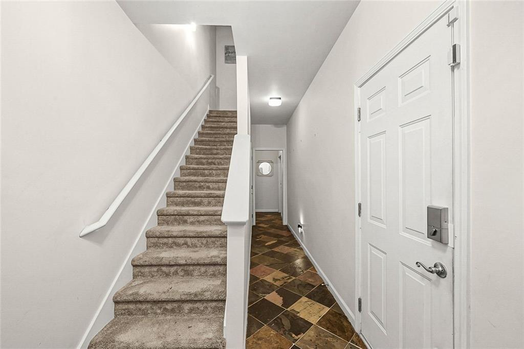 3034 Lauren Parc Road, Unit U 32 Decatur, GA 30032 - Photo 3 of 29 Gallery Image 3