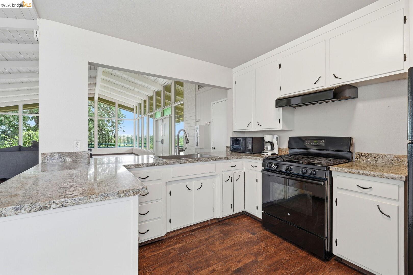 8200 Jantzen Road, Unit 107 Modesto, CA 95357 - Photo 14 of 19
