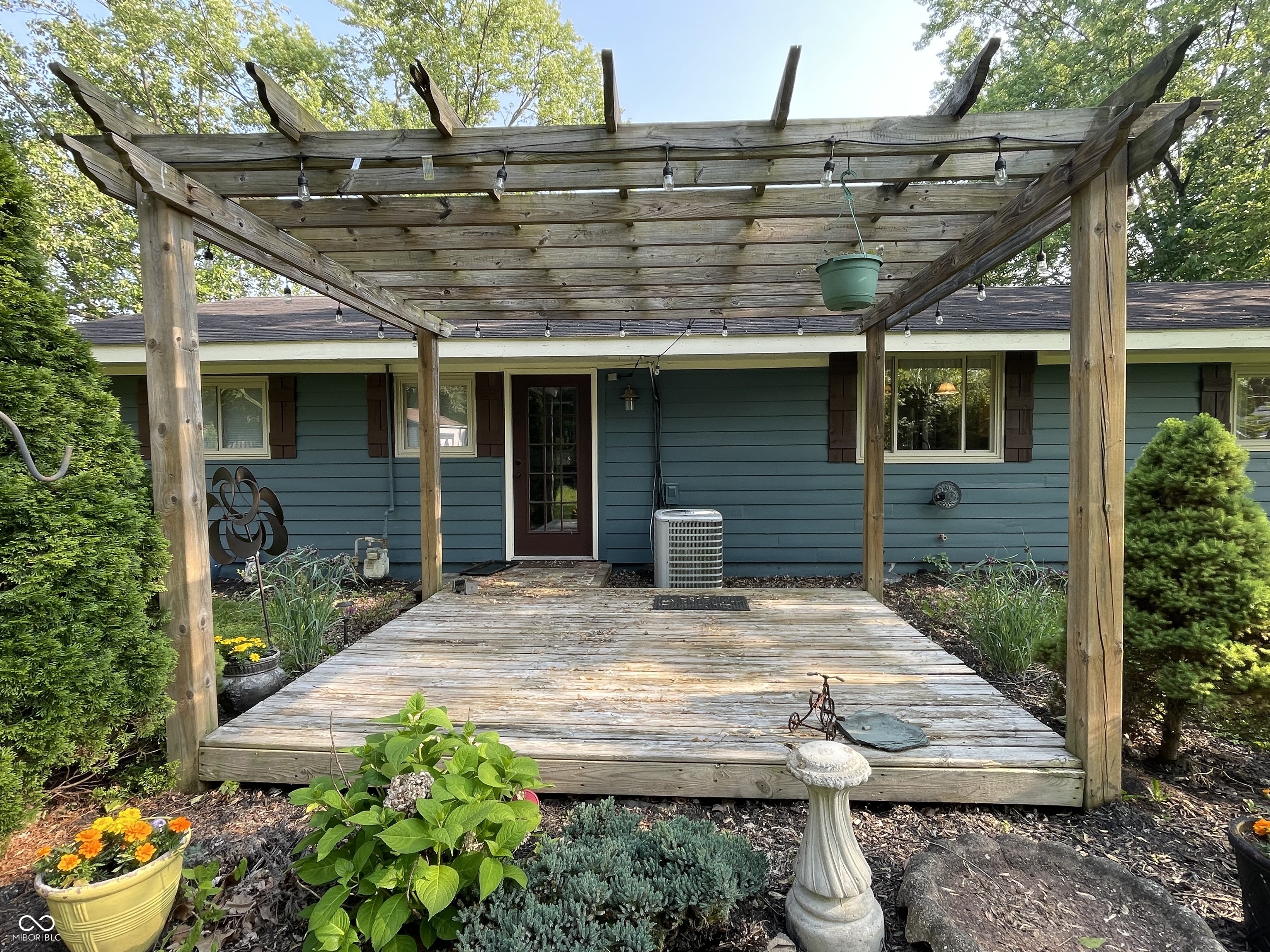 526 Emerson Road Carmel, IN 46032 - Photo 27 of 33 Gallery Image 27