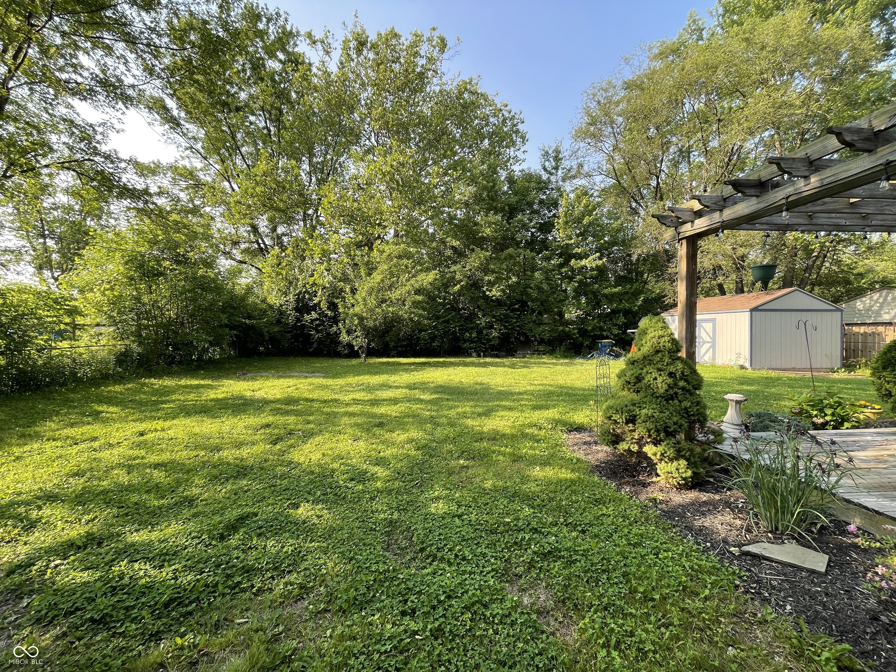 526 Emerson Road Carmel, IN 46032 - Photo 28 of 33 Gallery Image 28
