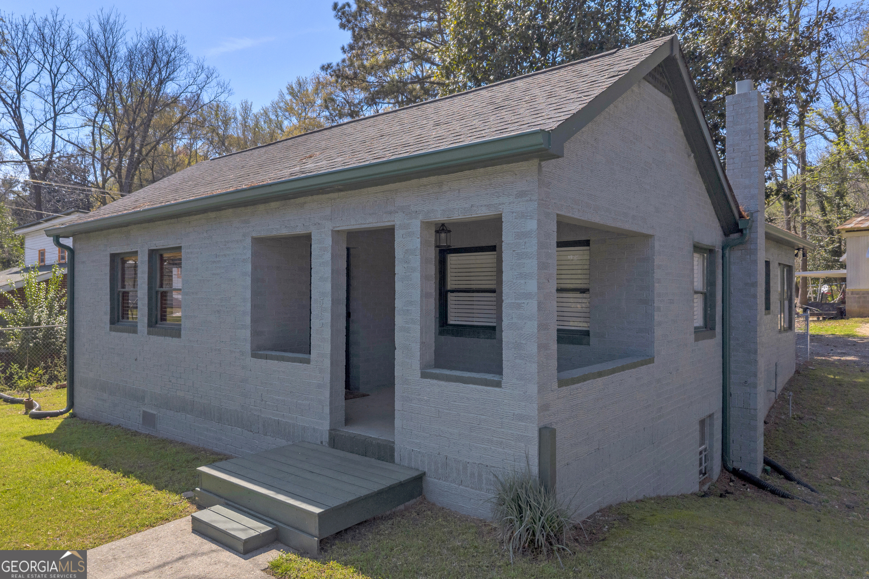 288 South Broad Street Toccoa, GA 30577 - Photo 2 of 44