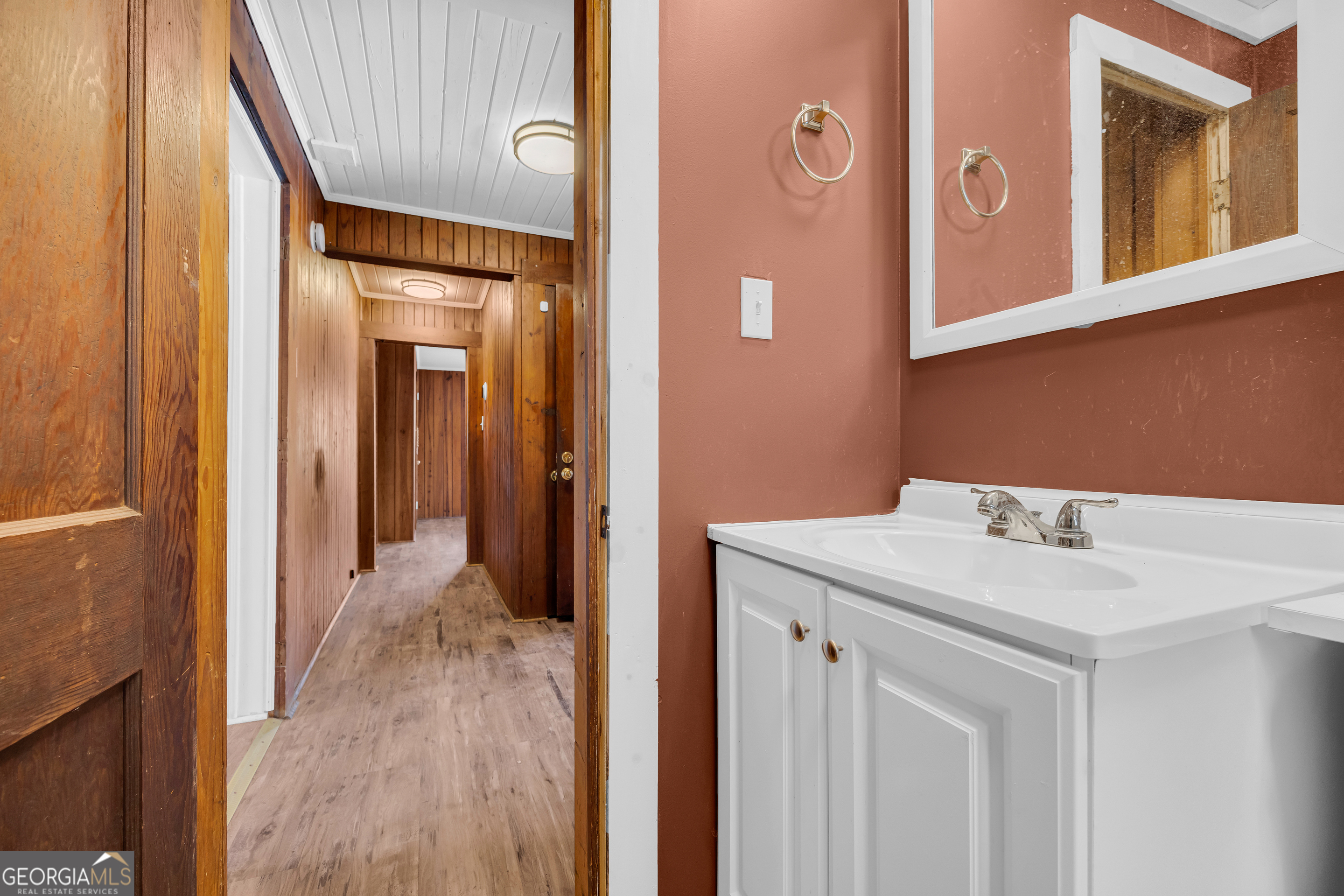 288 South Broad Street Toccoa, GA 30577 - Photo 31 of 44