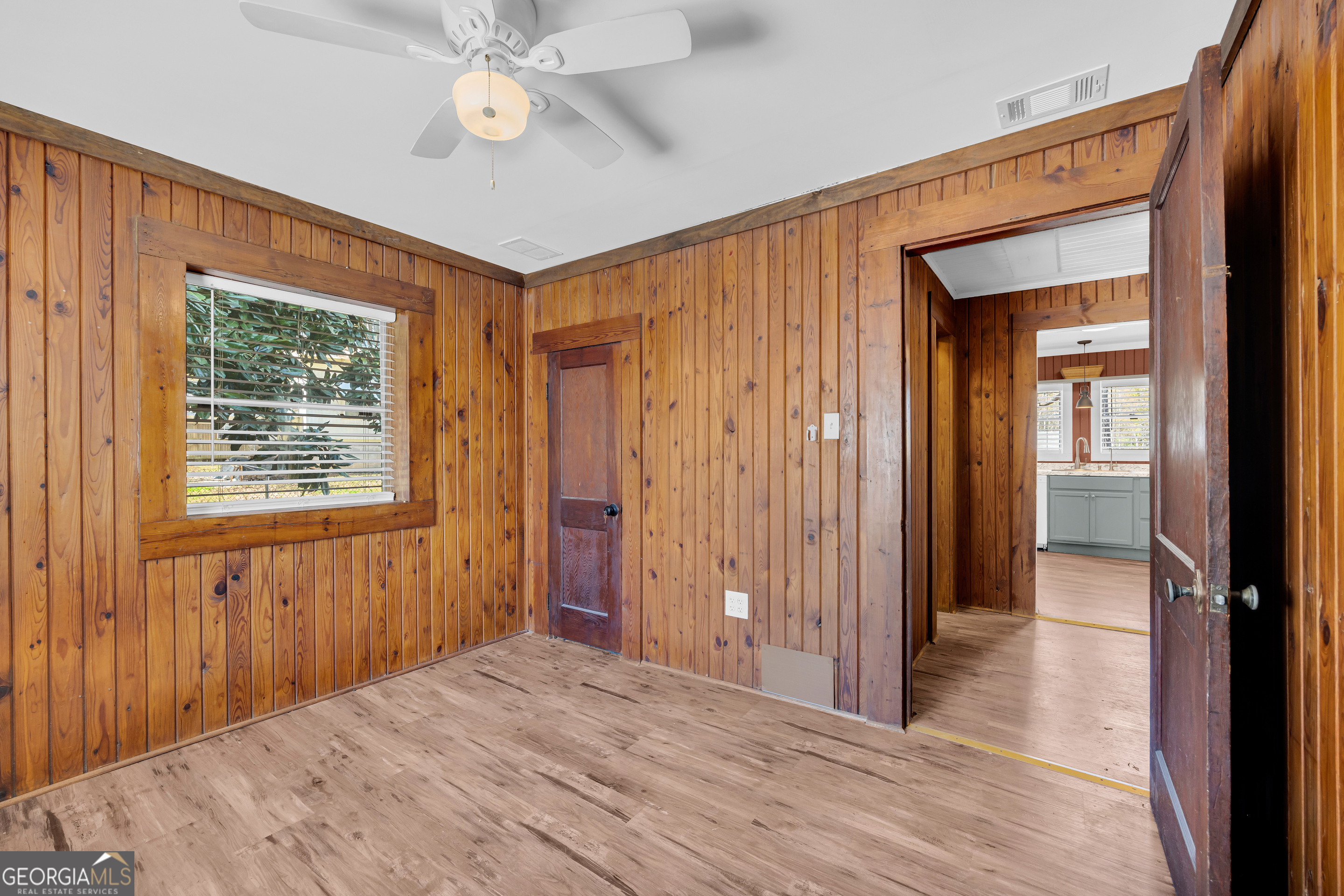 288 South Broad Street Toccoa, GA 30577 - Photo 33 of 44