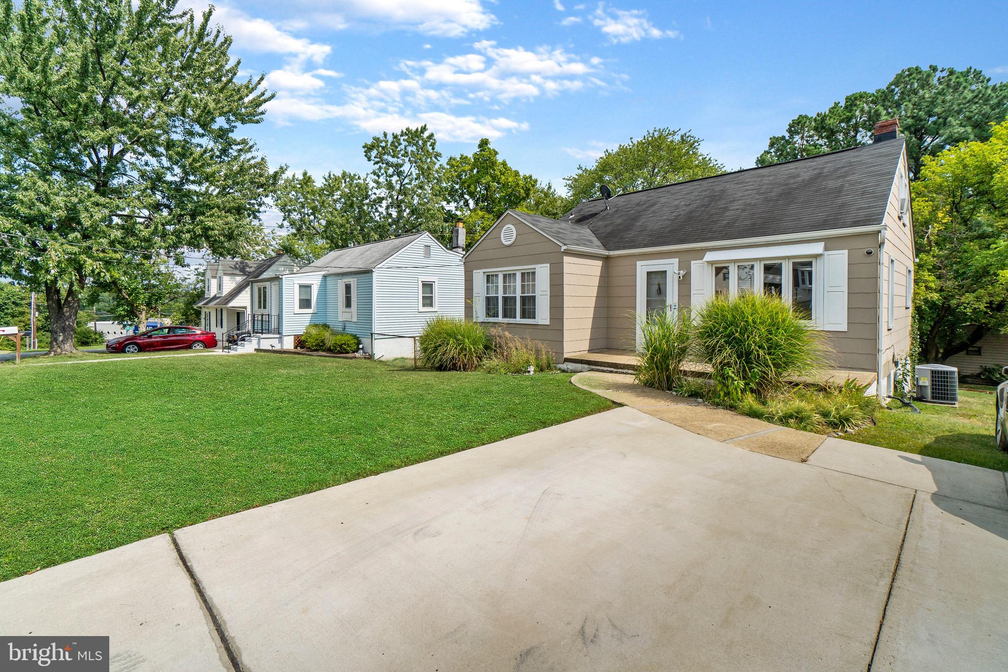 6537 Corkley Road Baltimore, MD 21237 - Photo 5 of 36