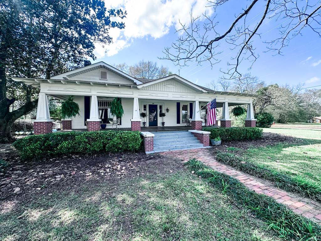 185 North Morris Street Slocomb, AL 36375 - Photo 1 of 58 Main View